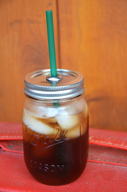 DIY Mason Jar To-Go Cup!