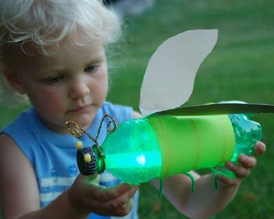 20 Cool Glow Stick Ideas For Kids and Parties (With Pictures)