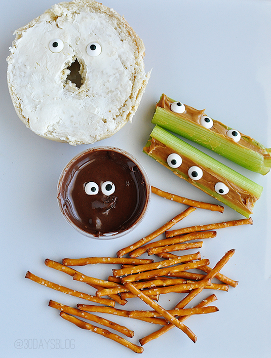 Edible eyeballs healthy Halloween snacks ideas.