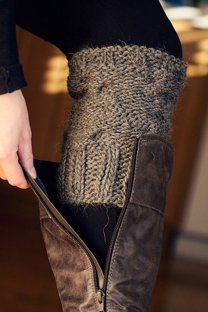 DIY easy boot warmers! ~ A great list of DIY style, clothing and life hacks every girl should know! Everything from organization to bra straps! Tips for teens and women. Listotic.com