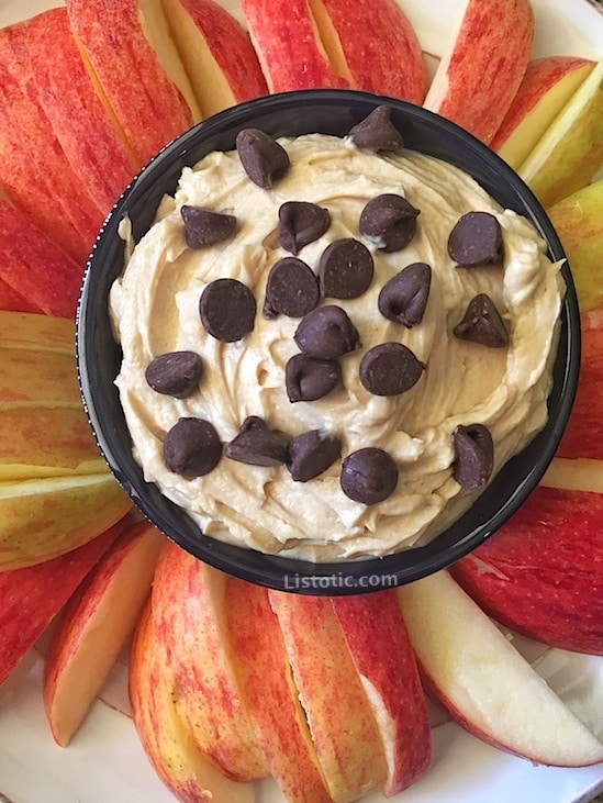 Easy, Healthy, 3 Ingredient Peanut Butter Fruit Dip Recipe made with greek yogurt, peanut butter and honey. The easiest party dip you will ever make! It's also the perfect after school snack for the kids. Easy No-Bake Peanut Butter Dessert and protein snack. 