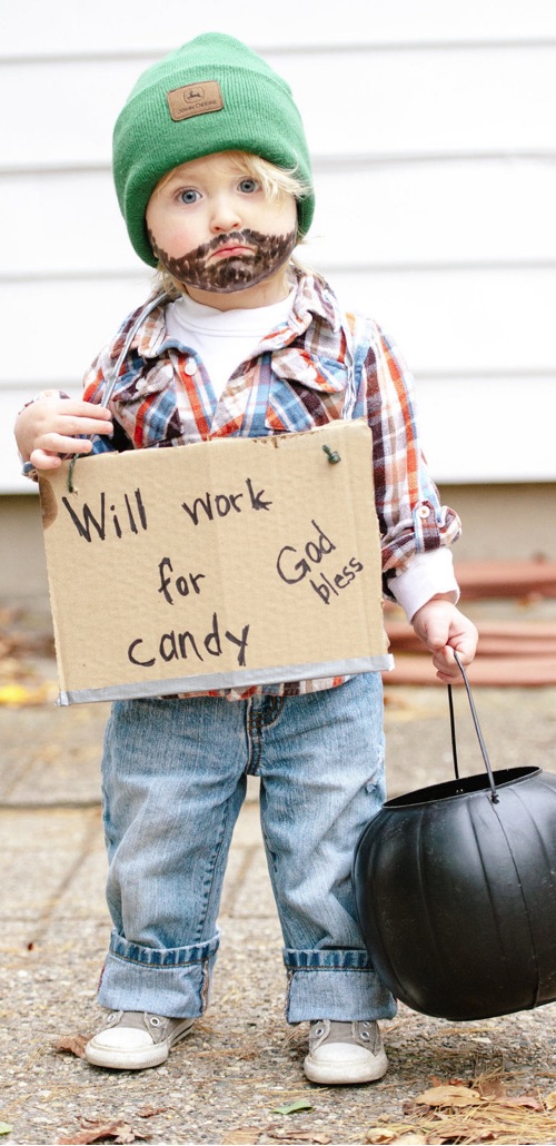 30 Easy DIY Halloween Costumes For Kids (Boys and Girls!) | Hobo Halloween Costume-- great last minute idea! Cheap and easy.