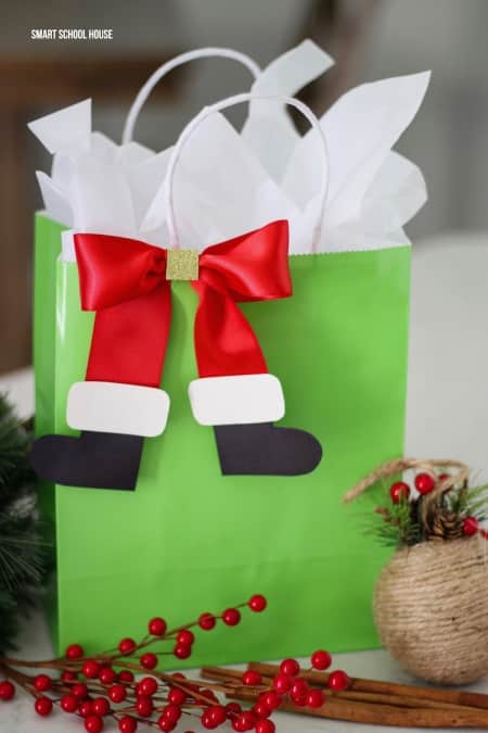 Santa Boot Bow gift wrap