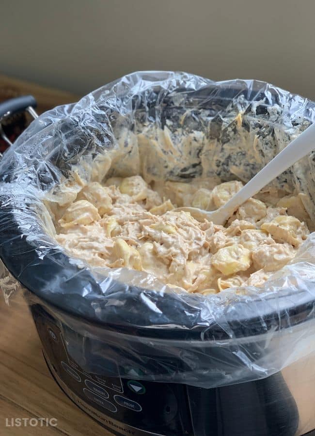 crockpot slow cooker with chicken Alfredo tortellini