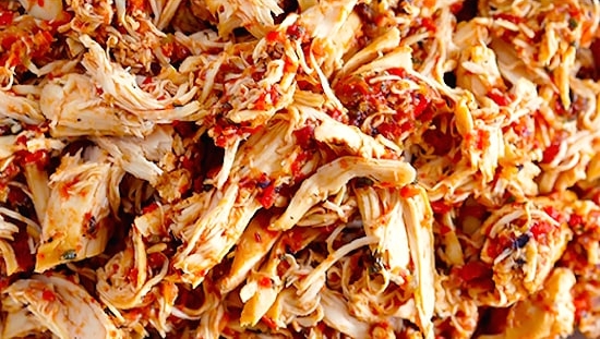 https://listotic.com/wp-content/uploads/2020/01/5.-3-Ingredient-Crockpot-Taco-Chicken-12-Mind-Blowing-Ways-To-Cook-Meat-In-Your-Crockpot.jpg