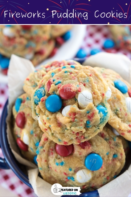 Patriotic Fourth of July red white and blue cookies. 4th of July cookies and desserts.