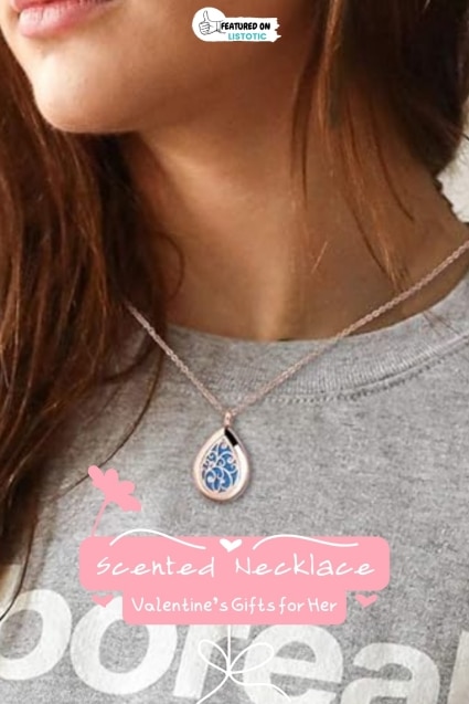Scented necklace.